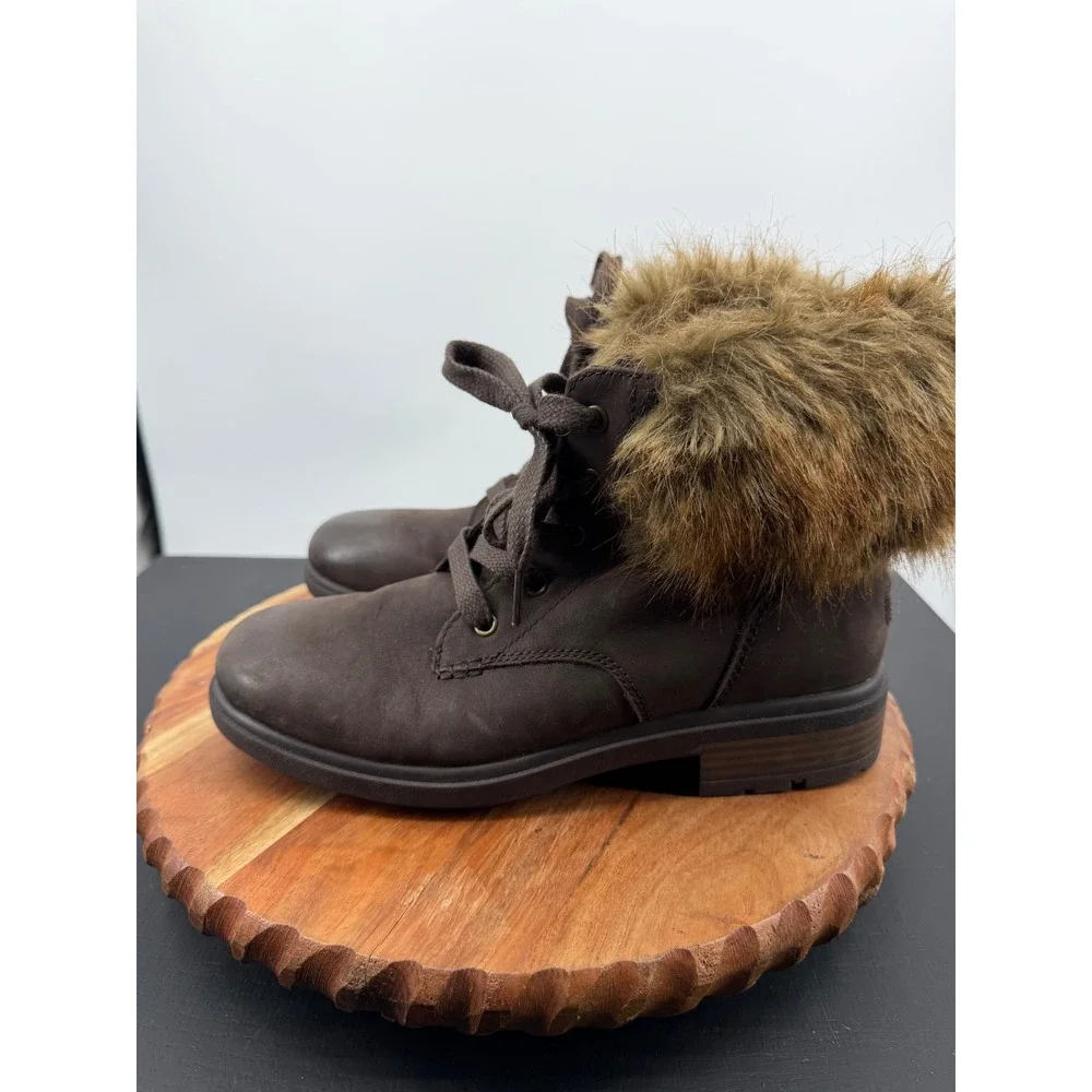 UGG Harrison lace tipped Mid Boot sz 9 Brown Faux Fur Waterproof Suede 1123289